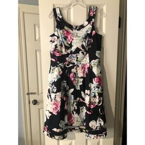 White House Black Market Sz 12 Floral Print Sleeveless Dress‎ Black Pink Party